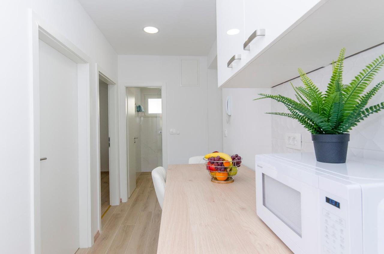 Lanuna Apartment Split Exterior foto